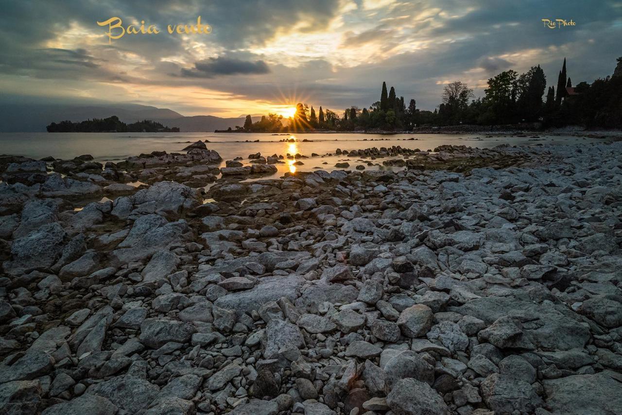 Casa Vacanze Gardiolina San Felice del Benaco Bagian luar foto