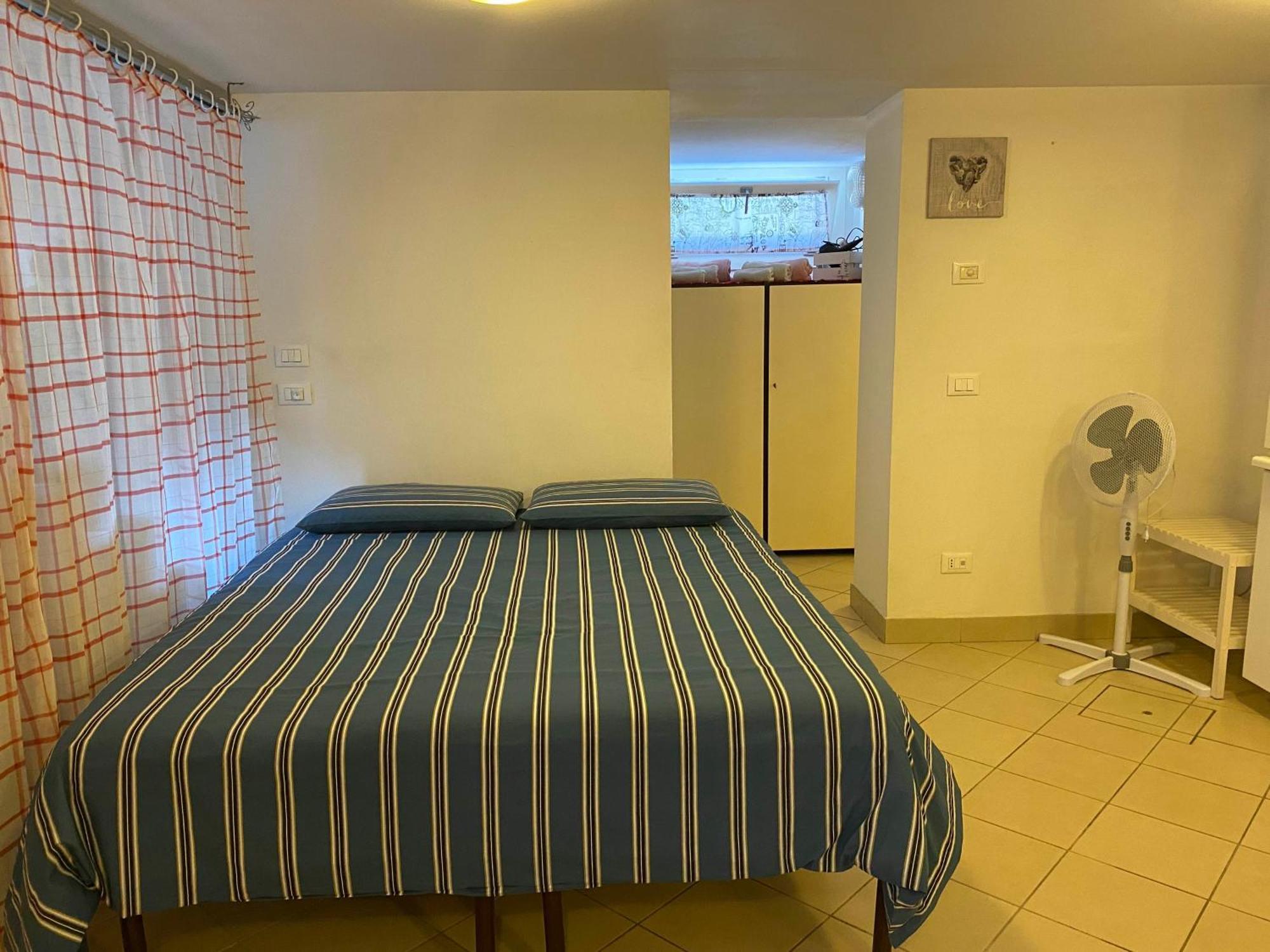 Casa Vacanze Gardiolina San Felice del Benaco Bagian luar foto