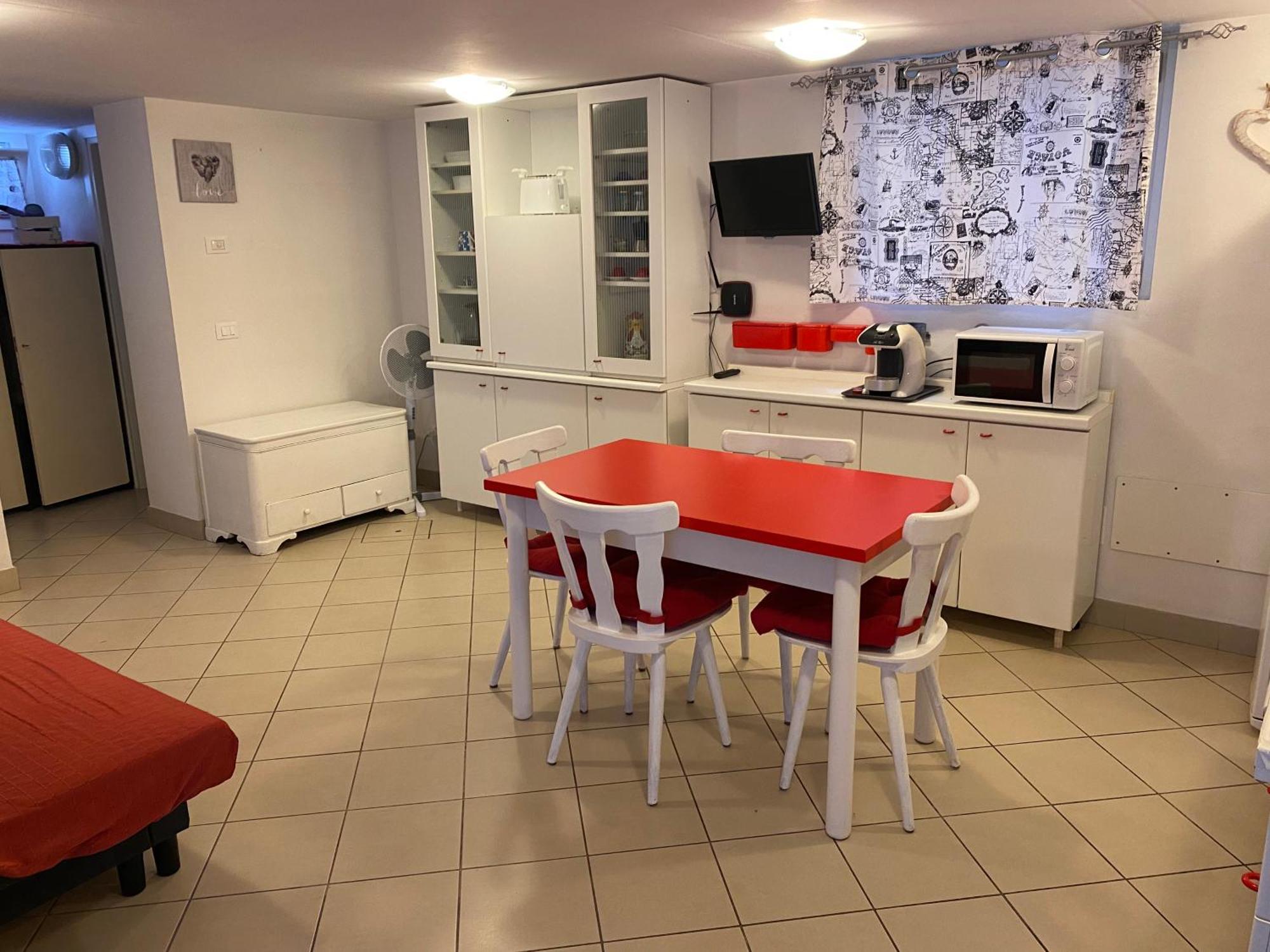 Casa Vacanze Gardiolina San Felice del Benaco Bagian luar foto